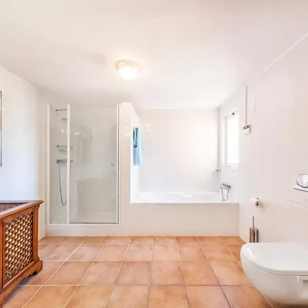 Sleeps 13 With Pool Air Con And Wifi Villa Almancil
